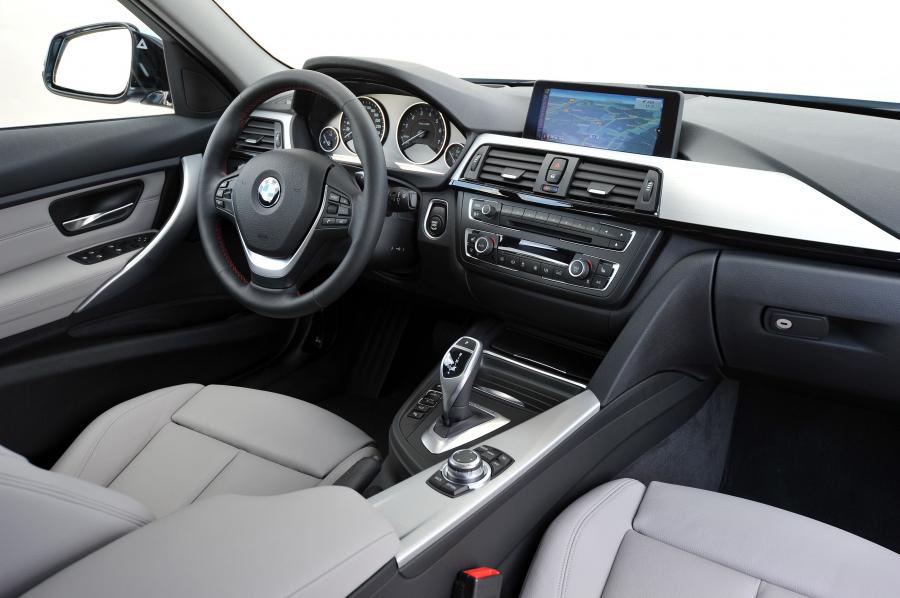  BMW ActiveHybrid 3 2012 года  (фото 22 из 102)